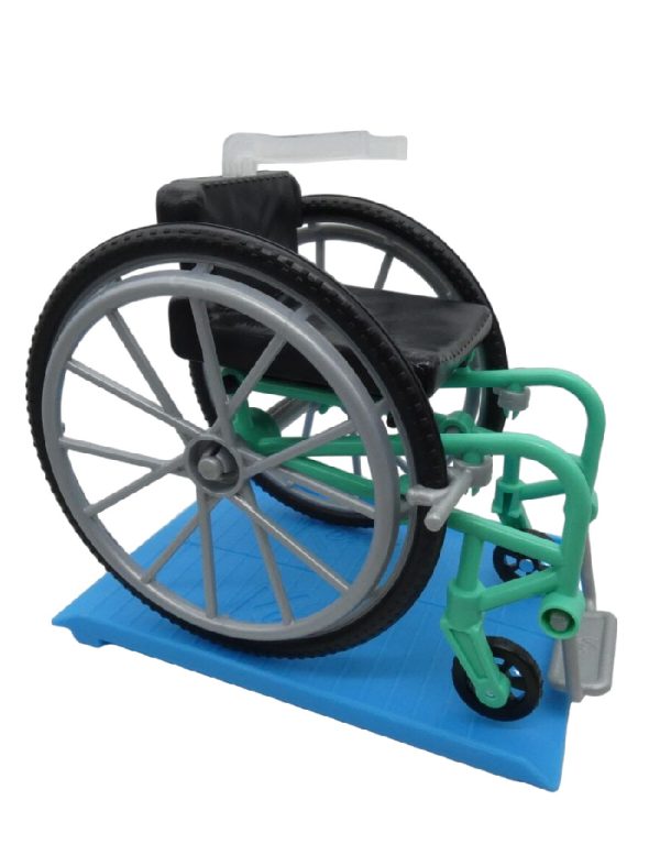 ⁦Barbie Fashionistas Ken Doll with Wheelchair دمية كين من باربي فاشونيستا مع كرسي متحرك⁩ - الصورة ⁦2⁩