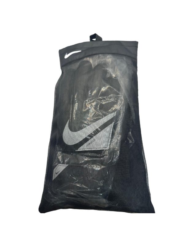 كفوف حارس NIKE