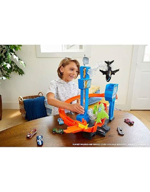 ⁦Hot Wheels Jet Jump Airport Play set سكة سيارات هوت ويلز مطار⁩ - الصورة ⁦13⁩