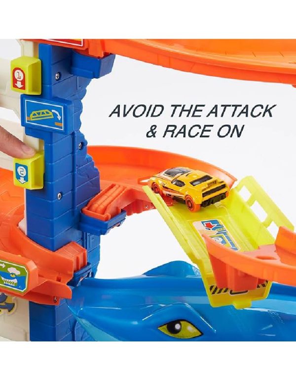 Hot Wheels Attacking Shark Escape Play set سكة هجوم القرش من هوت ويلز - Image 3