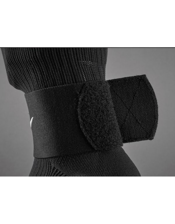 ⁦Nike Guard Stay Strap مشد حماية⁩ - الصورة ⁦7⁩